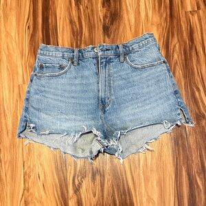 Abercrombie & Fitch Curve Love The Mom Short High Rise